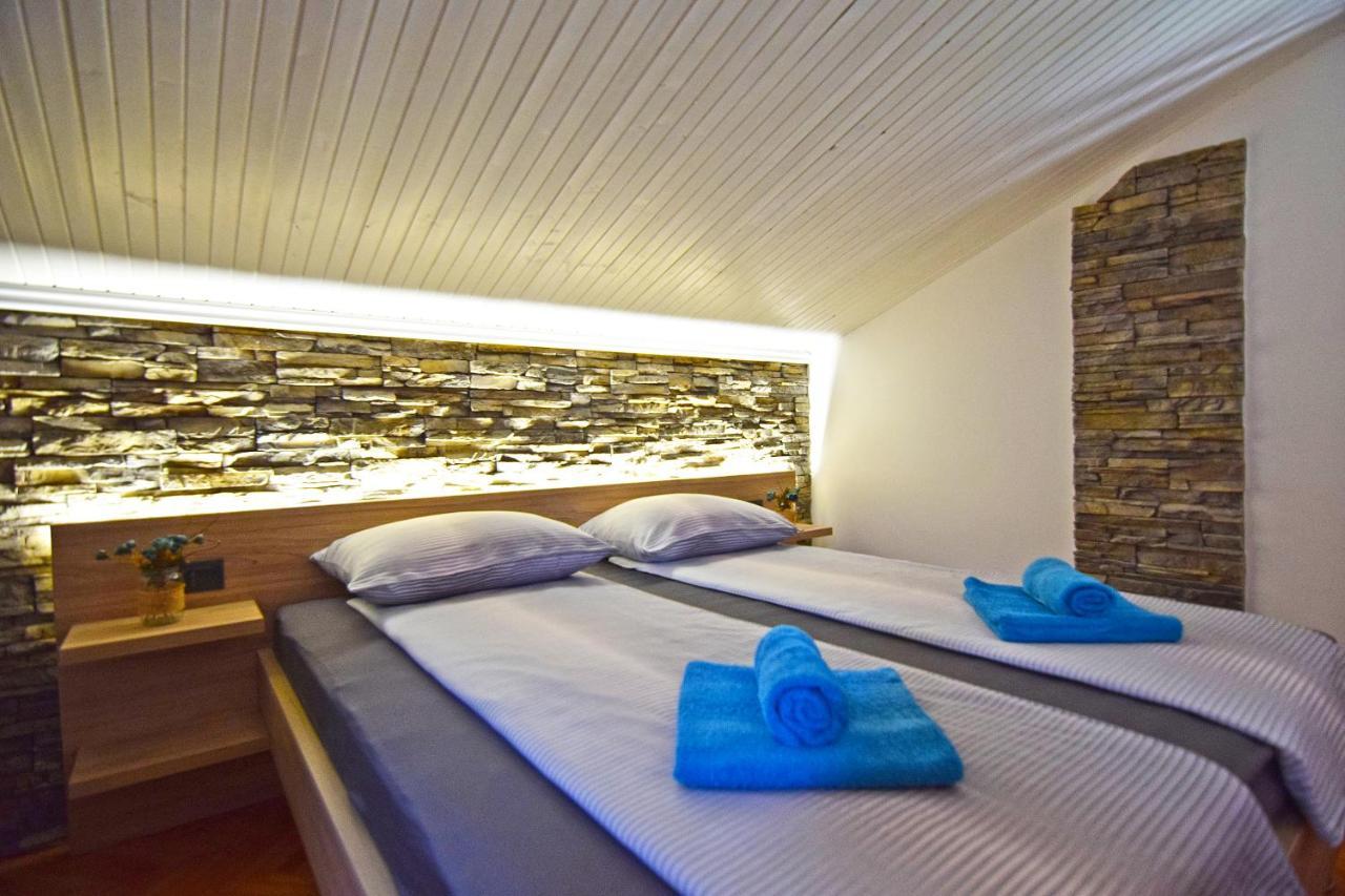 Apartment Leona Пула Екстер'єр фото